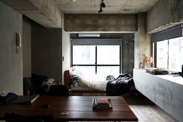 How to Fix a Leaking Ceiling